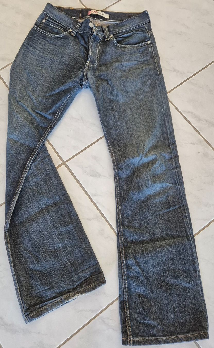 Levi's Jeans: Levi Strauss 512 Jeans W31 L34 – Usato da Buus venduto da papillon098