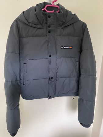 Mädchenjacke (Ellesse, Grösse 38)