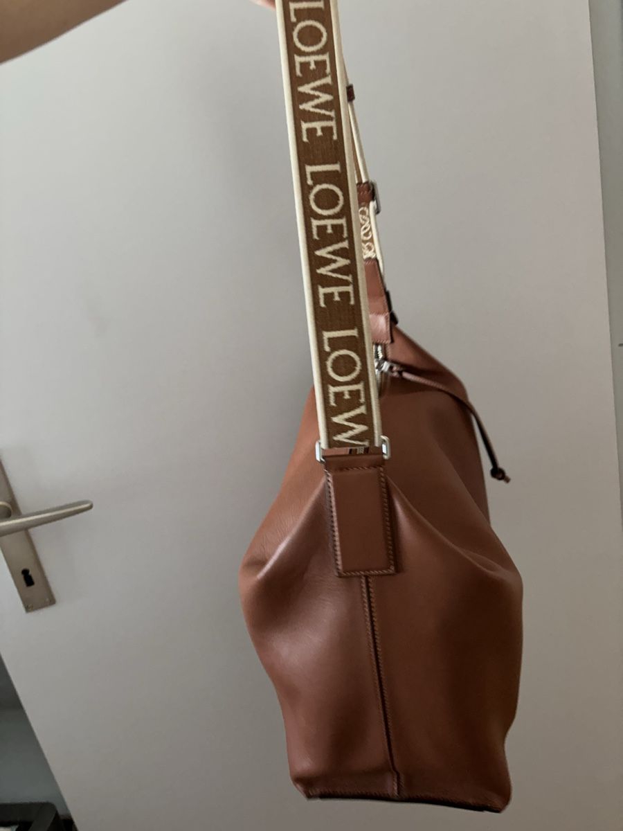 Loewe Taschen: Loewe Cubi Leder braun  – Gebraucht aus Zürich von LittleRaiinbow 1