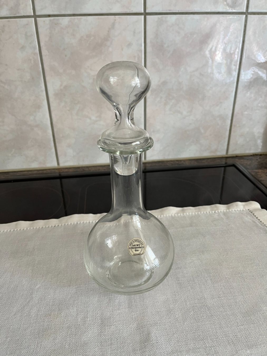 Carafes: Karaffe mit Stöpsel – D'occasion à Ettingen par dar_rqn6