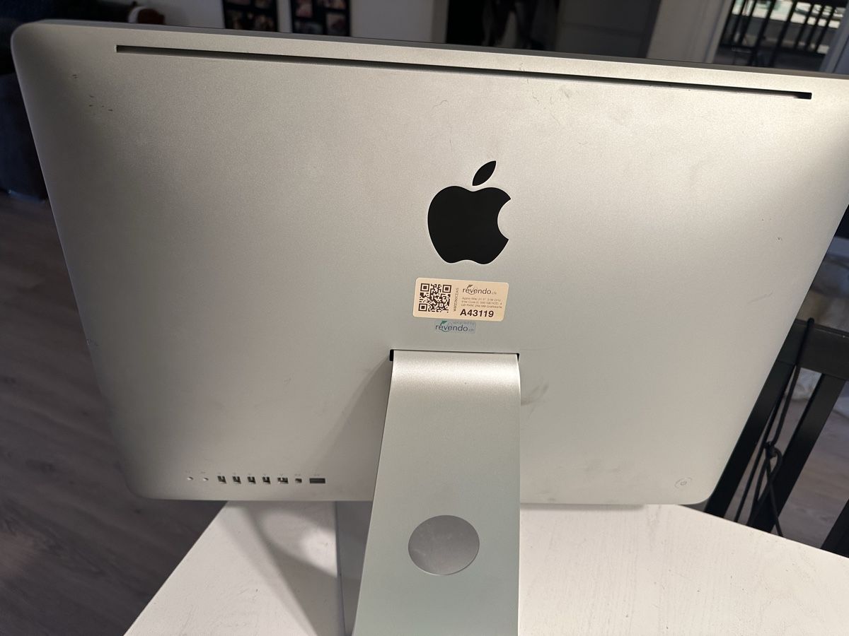 Apple PC: Mac 21,5   3,06Ghz – Usato da Baar venduto da dan_pq75 3
