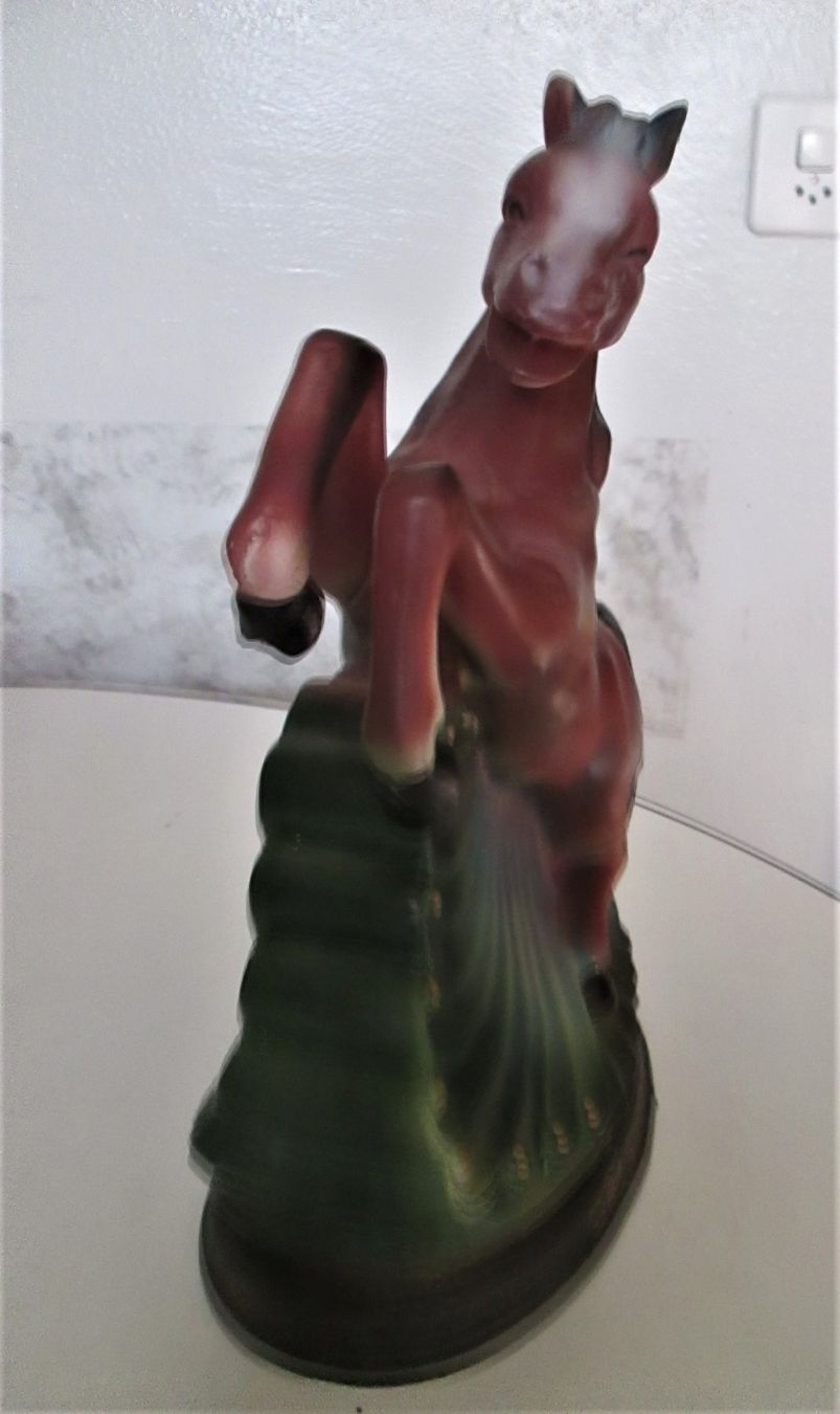 Sculptures & Statues: Pferdestatue – Défectueux à Sementina par babucia 2