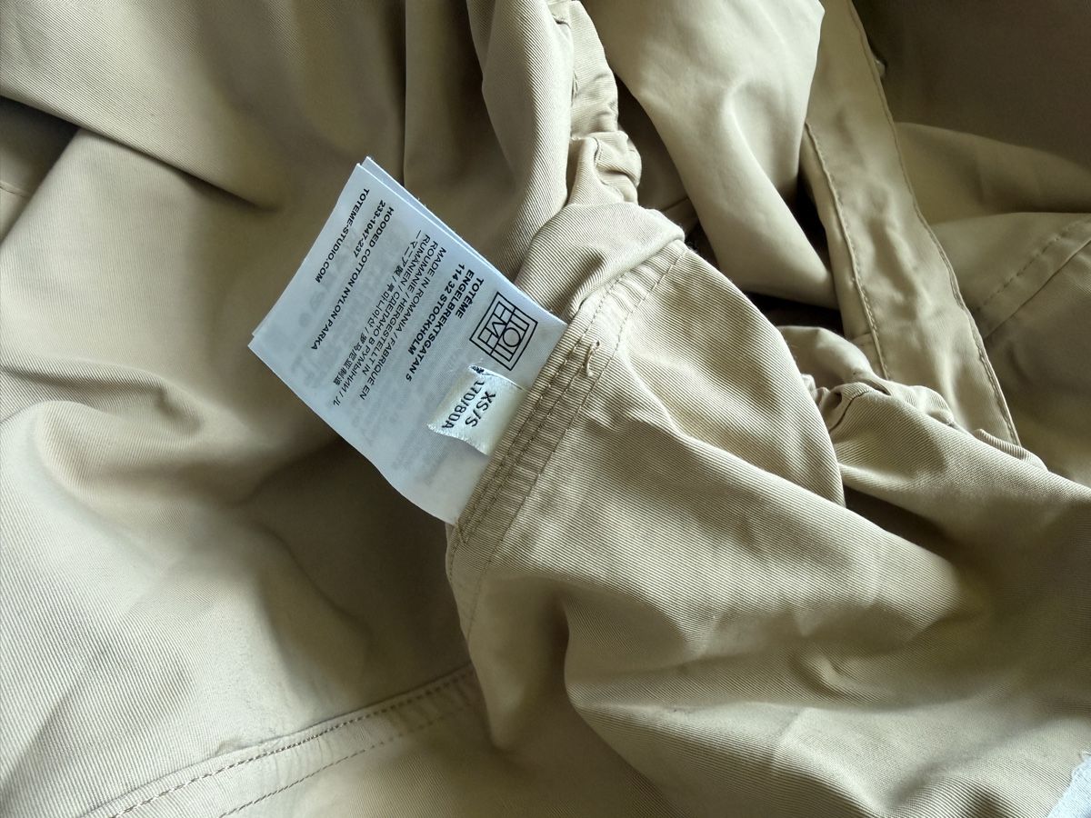Totême Vestes: Toteme Übergangsjacke  – D'occasion à Zürich par cha_y9x8 4
