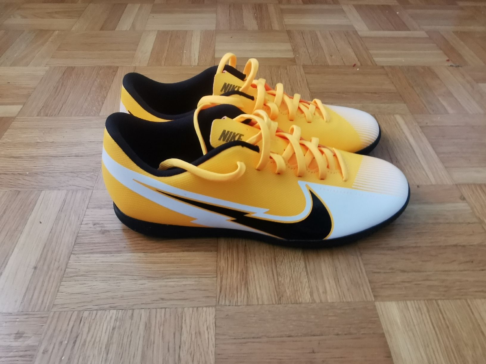 Nike Herrenschuhe: Nike Mercurial Vapor   40 – Neu (gemäss Beschreibung) aus Bern von ged_ffx9 1
