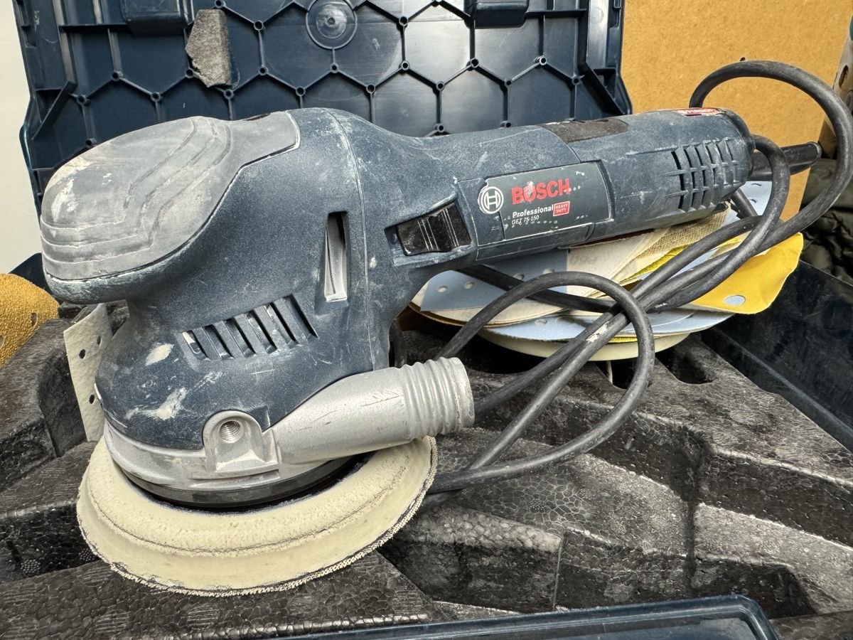 Bosch Smerigliatrici & Lucidatrici: Ponceuse BOSCH professionnelle GET75-150 – Usato da Brügg BE venduto da Goob 5