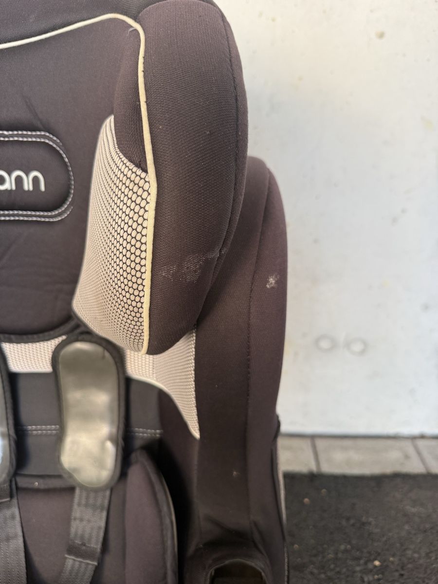 Osann Seggiolini per auto: Kindersitz Osann schwarz gebraucht – Usato da Muttenz venduto da Bea_dbr 2