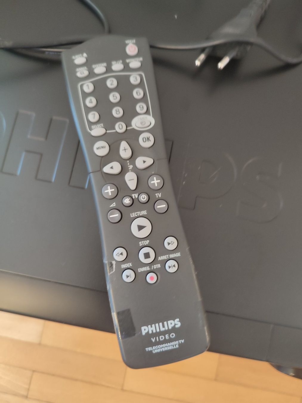 Philips Sistemi audio & multimediali: Magnétoscope Philips VR 250 – Usato da Bougy-Villars venduto da Vogue 1