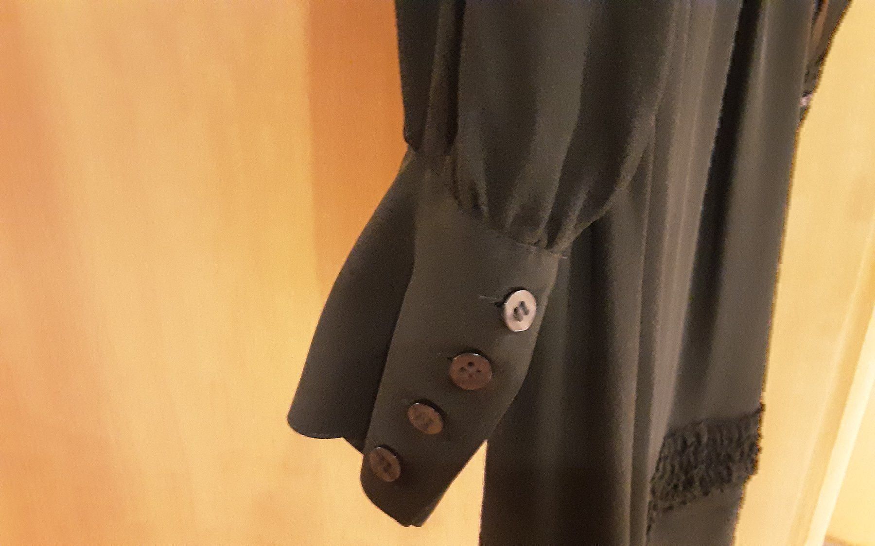 Vestiti: Robe, 36 soie, avec doublure coton, excellent état – Nuovo (secondo la descrizione) da Neuchâtel venduto da Virgule50 5