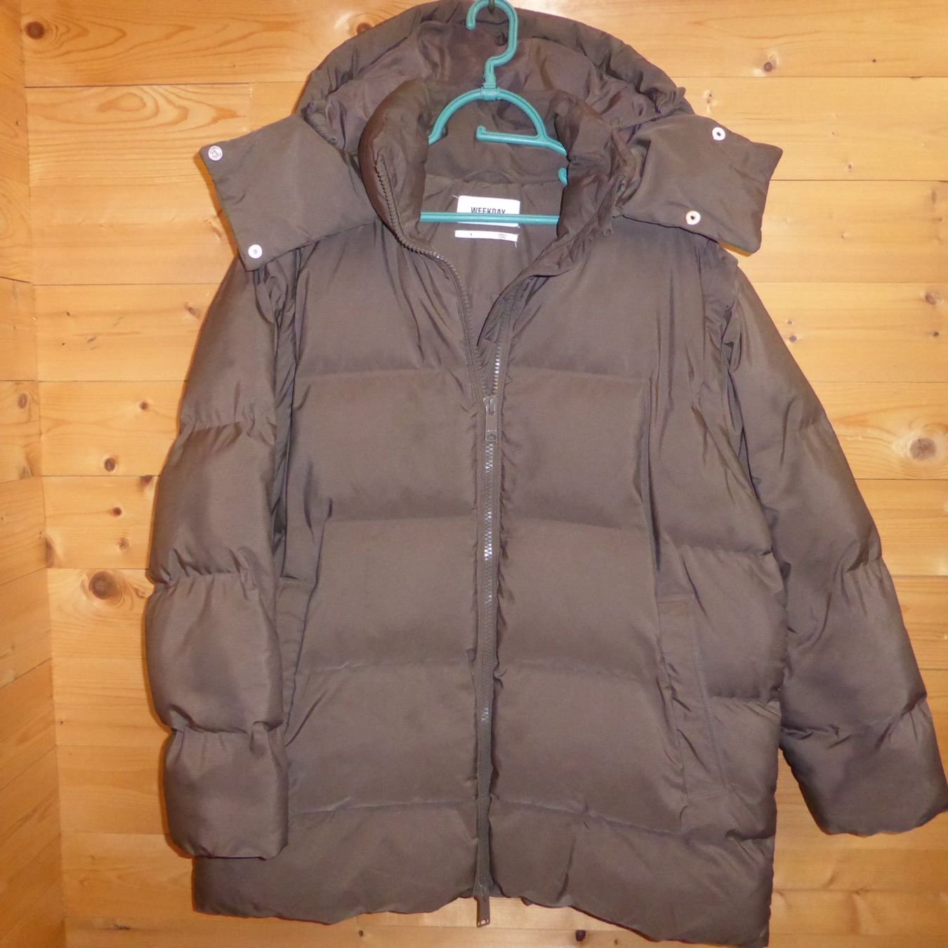 Weekday Jacken: Winterjacke WEEKDAY, Gr. S – Gebraucht aus St.Gallen von regenbogen5