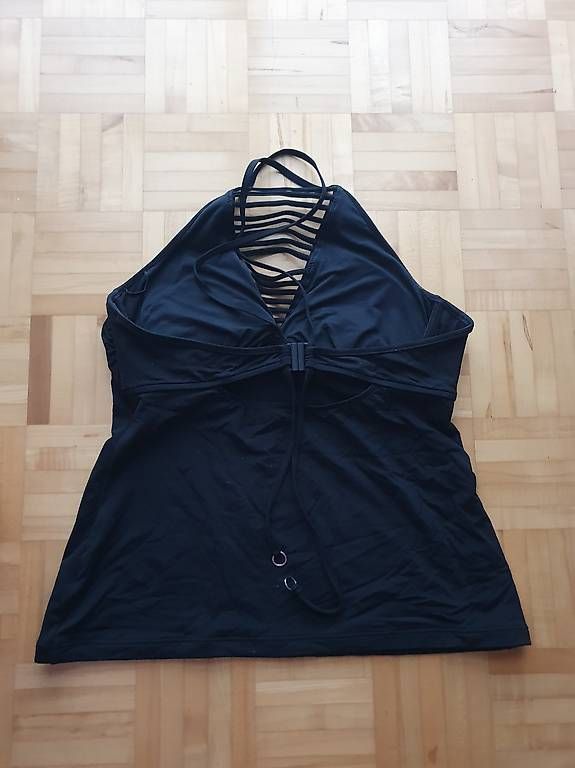 Costumi da bagno & Bikini: Haut de tankini noir taille 42 – Usato da Prêles venduto da suki_s 1