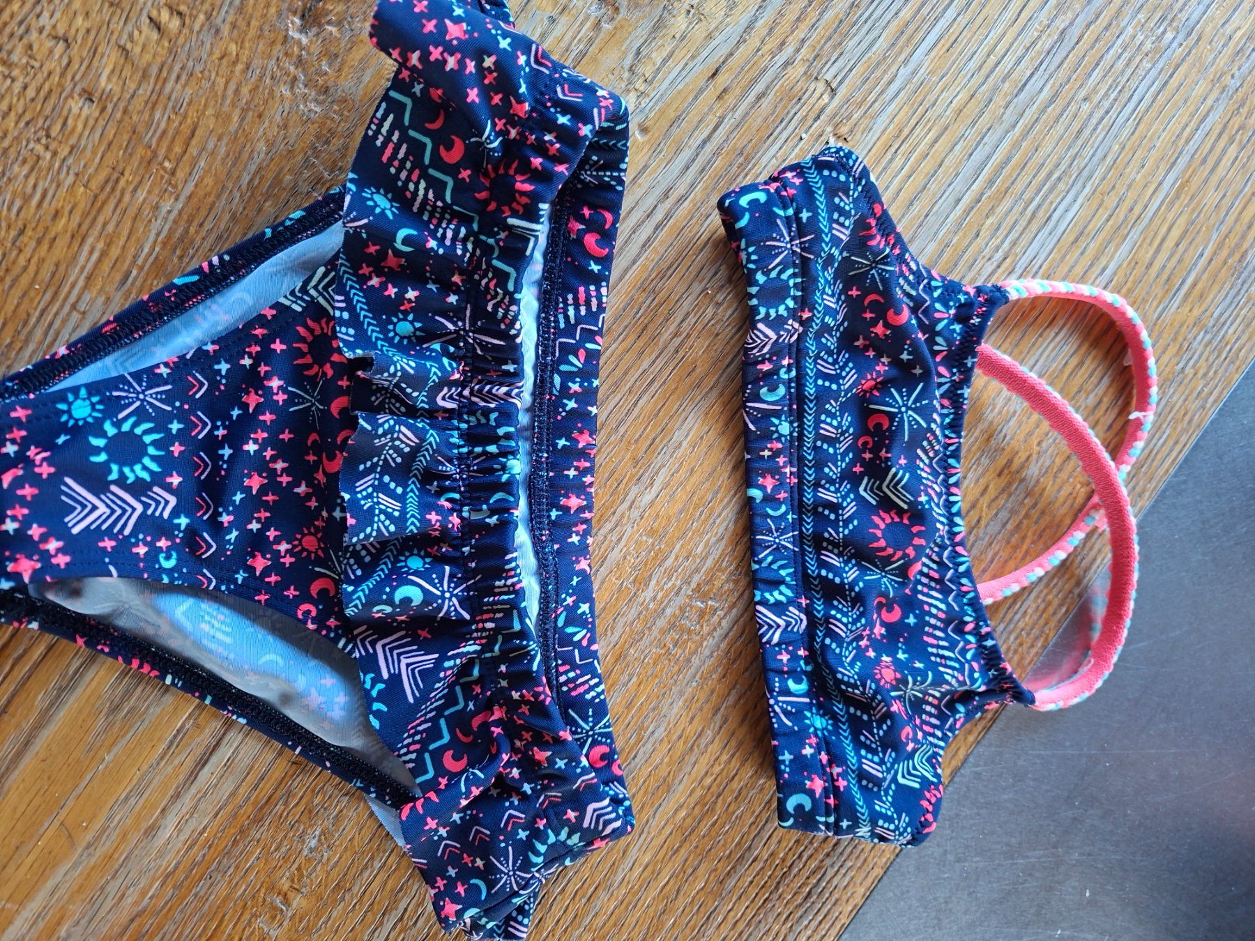 Costumi da bagno & Bikini: Mädchen Bikini, Grösse 128 – Usato da ST.STEPHAN venduto da superspike 1