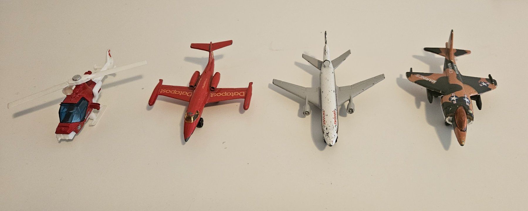 Matchbox Kit di modellismo & Modellini statici: Matchbox Flugzeuge & Helicopter – Usato da Horgen venduto da icardo1950