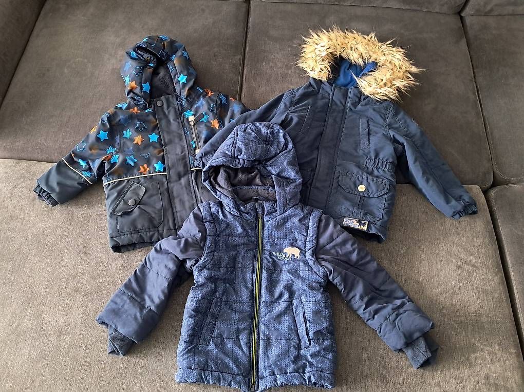 Lotti & Set di vestiti: 3 Baby-Winterjacken, Gr. 86, 92 – Usato da Belp venduto da Verk976