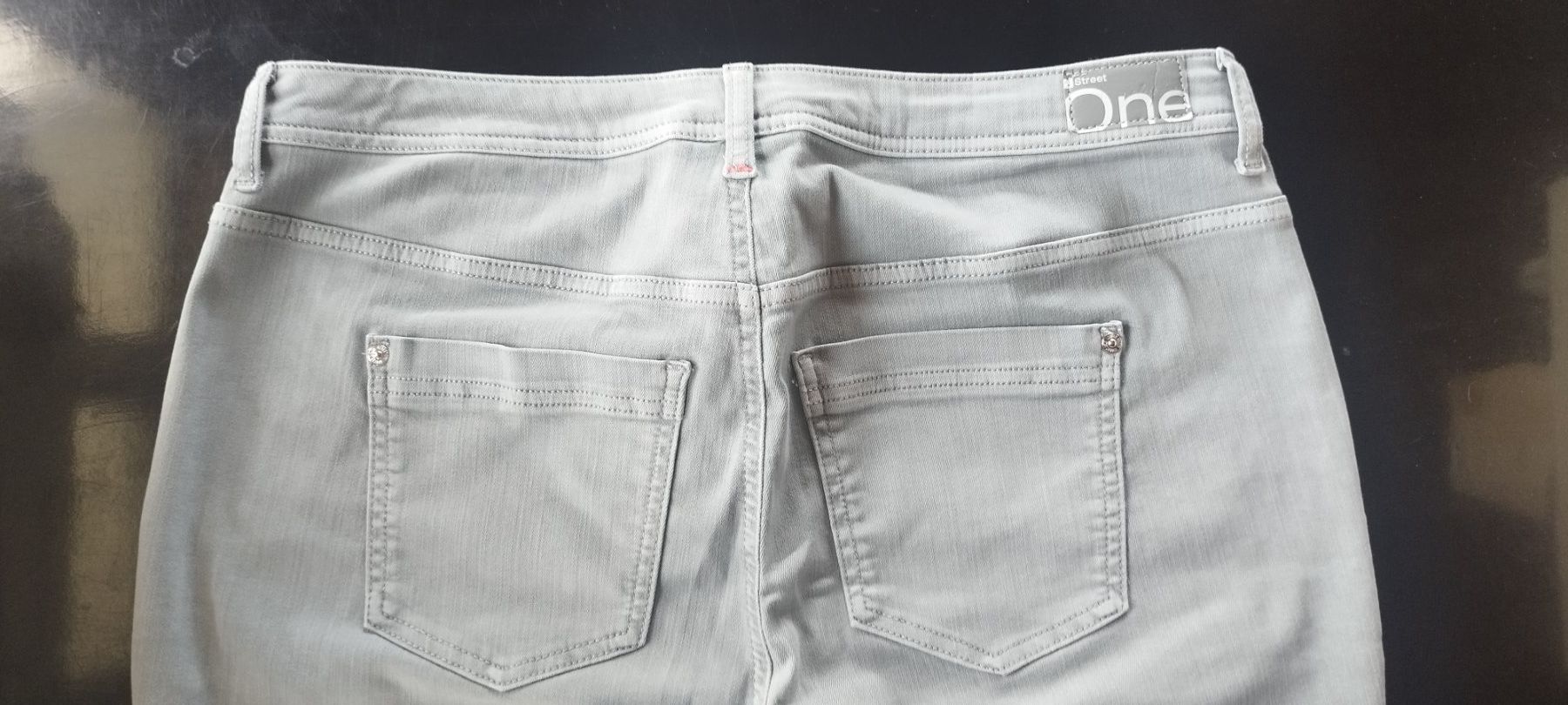 Pantaloni: street one hose gr. 32/28 – Usato da Entlebuch venduto da grenzganger 5
