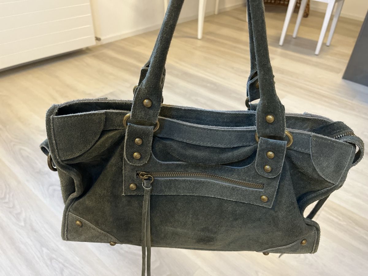 Borse da donna: Grüne Ledertasche – Nuovo (secondo la descrizione) da Guntalingen venduto da mon_hc9m 4