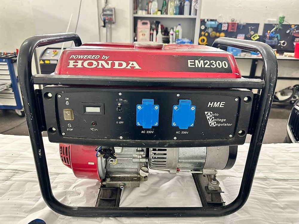 Honda Em 2300