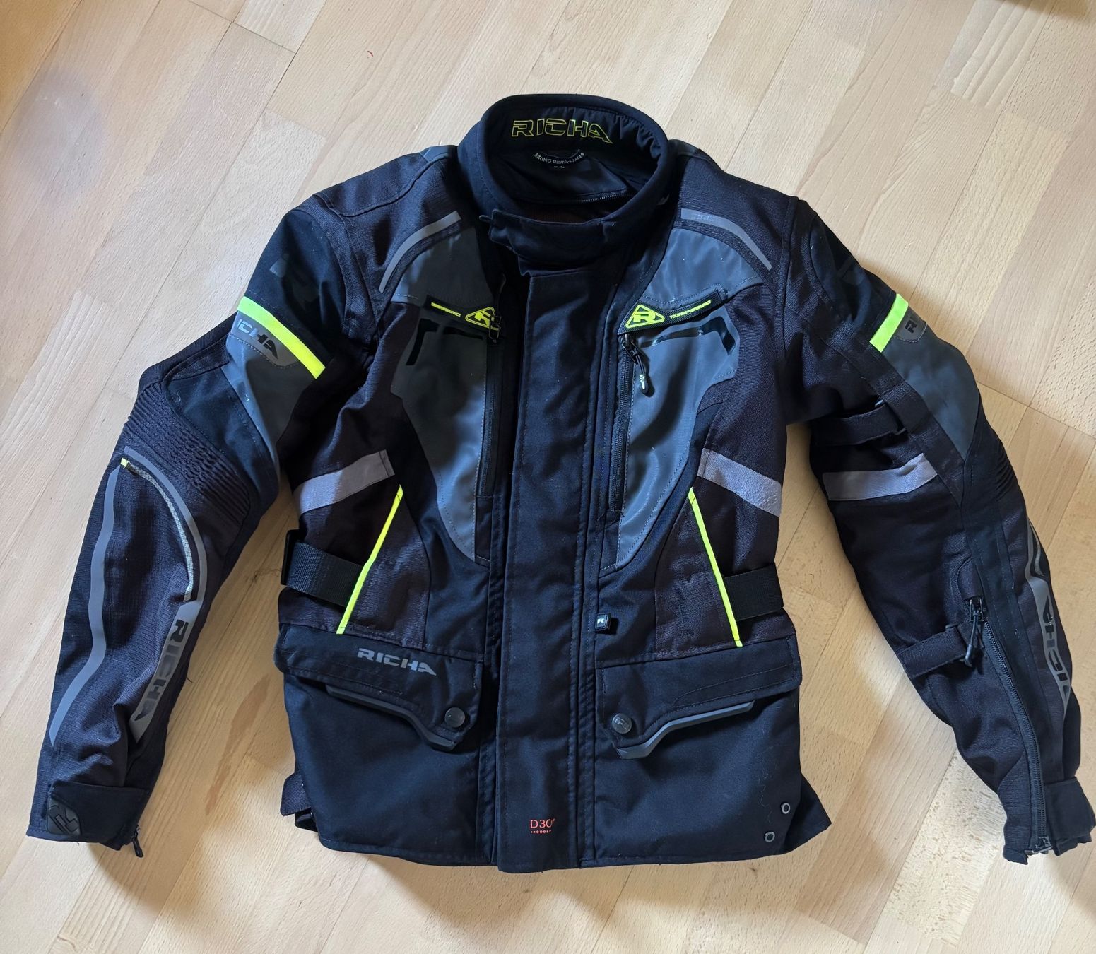 Giacche: Motorradjacke Damen – Usato da Bern venduto da jes_cm9w