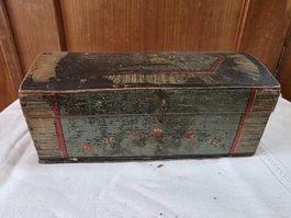 antikes bemaltes Holz Kistchen Kasten Schatulle