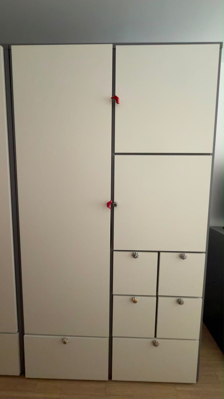 Ikea Schränke: Wardrobe, grey/white – Gebraucht aus Dietikon von Jacob-Alexandre