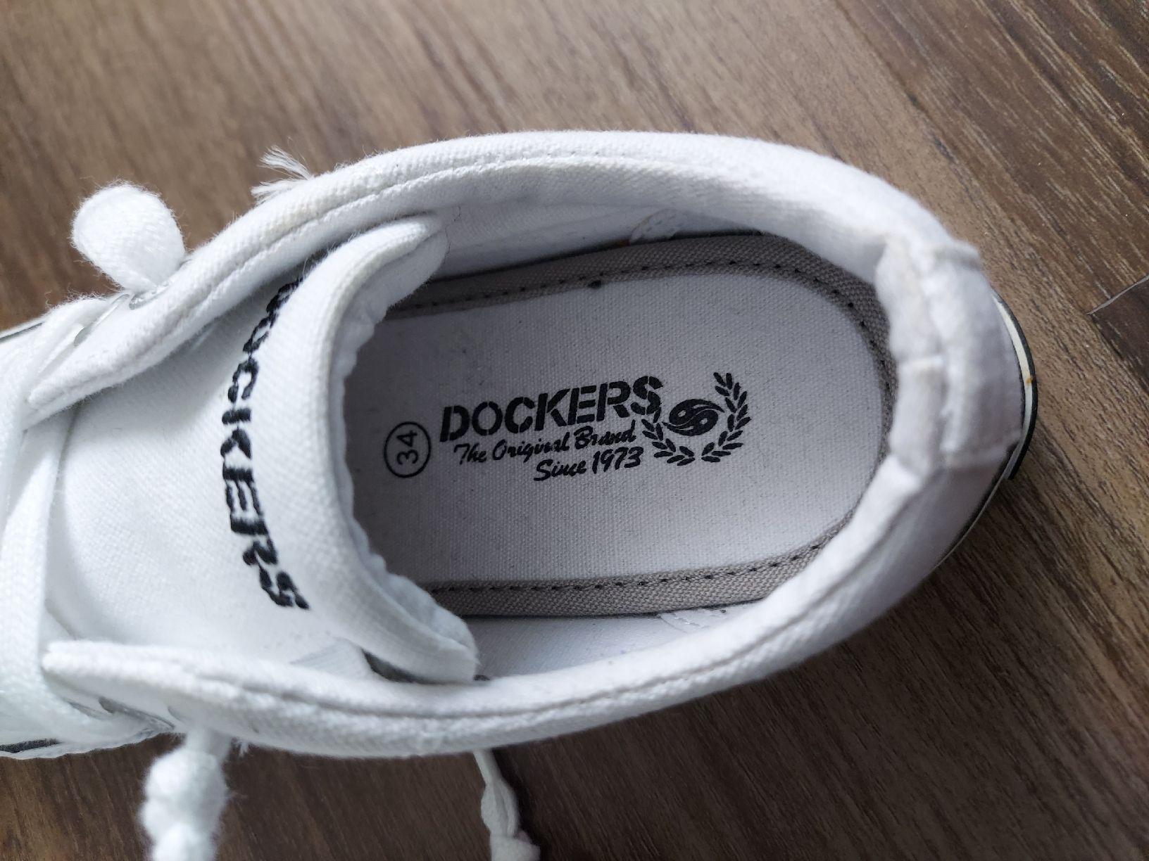 Scarpe per ragazzi: Sneakers Dockers weiss Grösse 34 – Usato da Altishofen venduto da tammy05 2