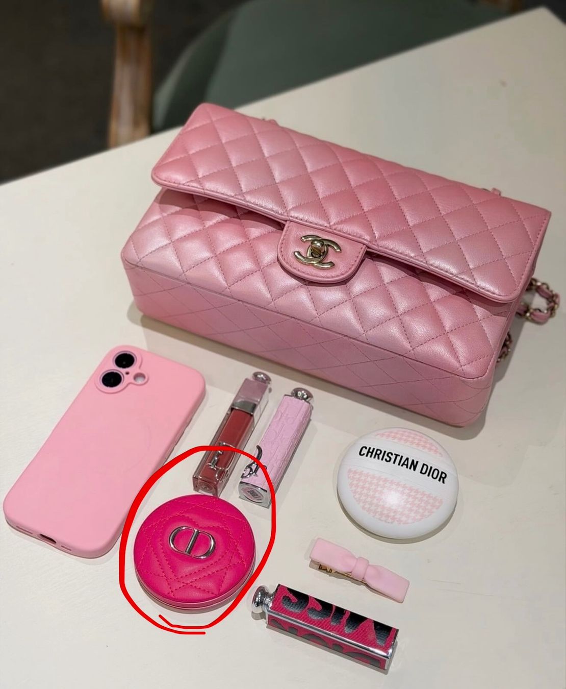Make-up: Dior rose pink cannage-patterned makeup mirror, limited edit – Nuovo e nell'imballaggio originale da Chur venduto da Madeys 2