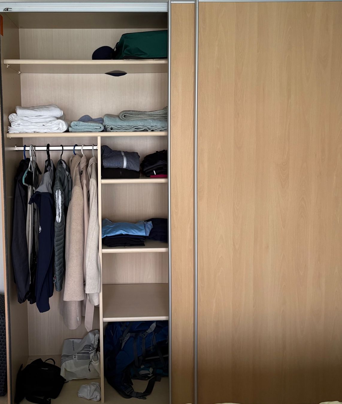Armadi: Schiebentürenschrank – Usato da Wallisellen venduto da Over1000 1