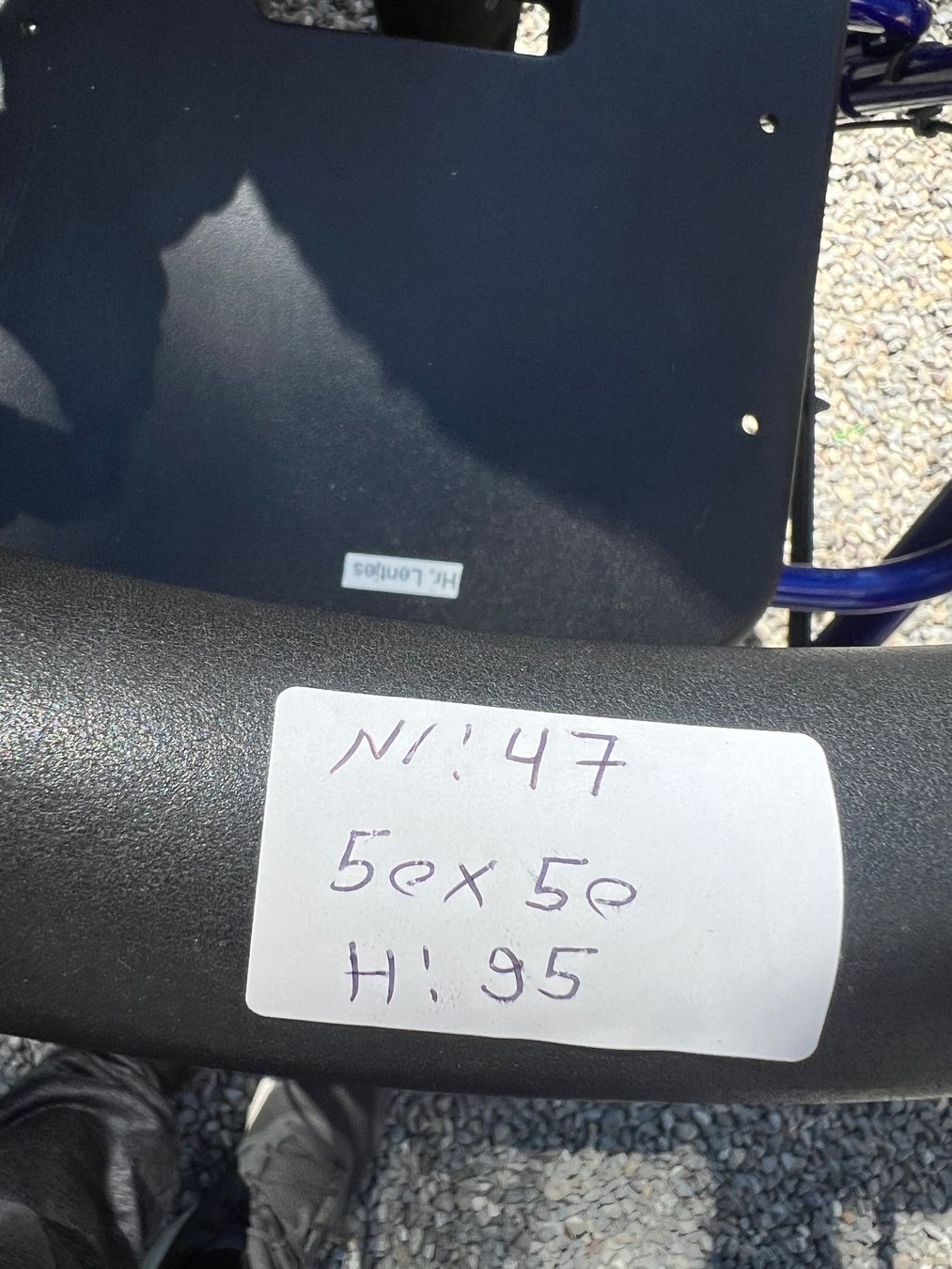 Aides à la marche: Gehhilfe Rollator blau, Nr 47 – D'occasion à Glattfelden par maa_qcj8 4