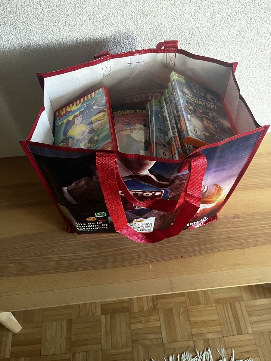 Tous les DVDs: Große  Kinder DVD Sammlung – D'occasion à Hochdorf par Forestgreen 6