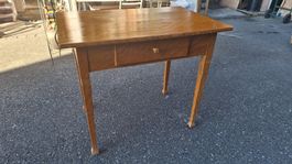 Antiker Beistelltisch mit Schublade,  Holz