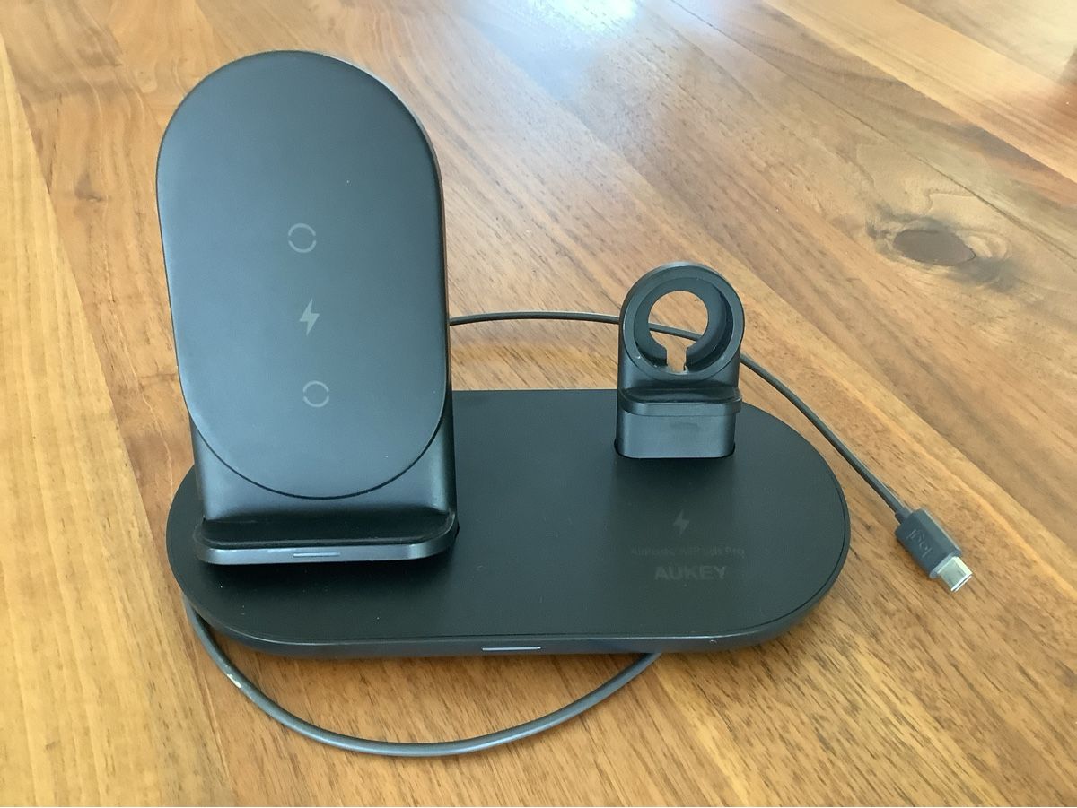 Aukey Caricabatterie: 3in1 Aircore Qi Wireless Induktions Ladestation – Usato da Aesch LU venduto da HSchnitzler