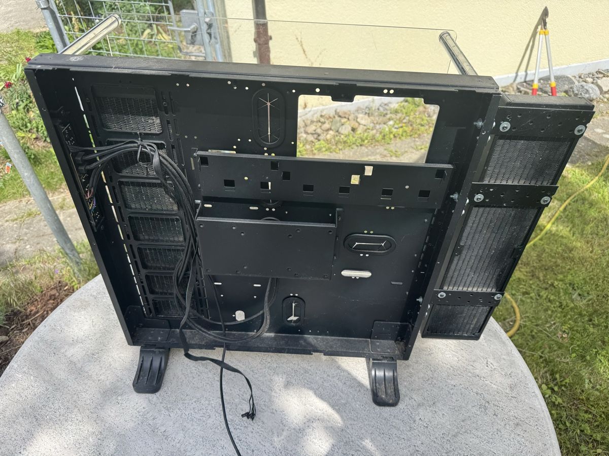 Thermaltake Gehäuse: Thermaltake Core P3 Open Frame Gehäuse mit Radiator – Gebraucht aus Aristau von bro_k98s 1