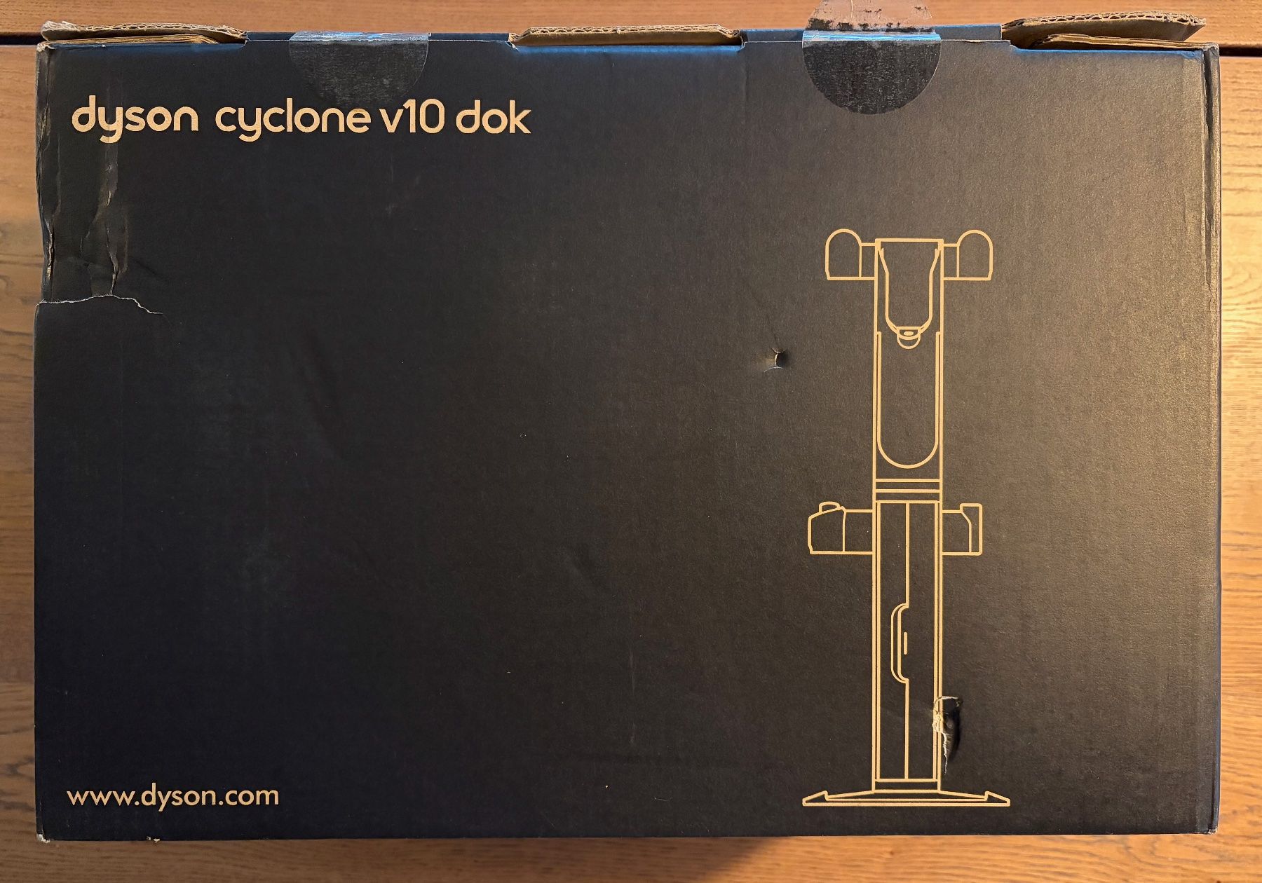 Dyson Aspirateurs & Accessoires: NEW Dyson Cyclone V10 Dok – Neuf avec emballage d'origine à Cham par all_rd7b 2