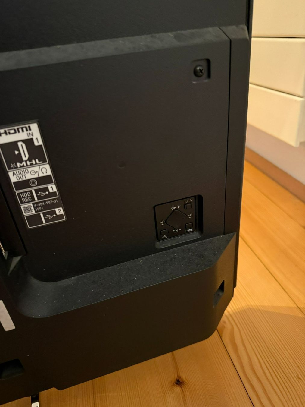 Televisori: Sony TV KDL-42W705B – Usato da Buchs AG venduto da capitalmonkey 3