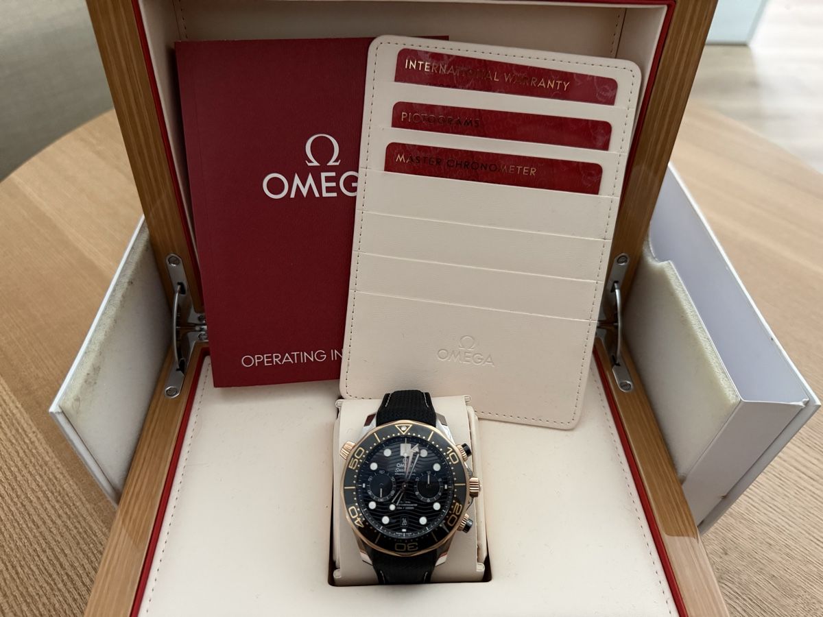 Omega Uhren: Omega Seamaster Diver 300 M – Neu (gemäss Beschreibung) aus Wynau von dom_y5nc 1