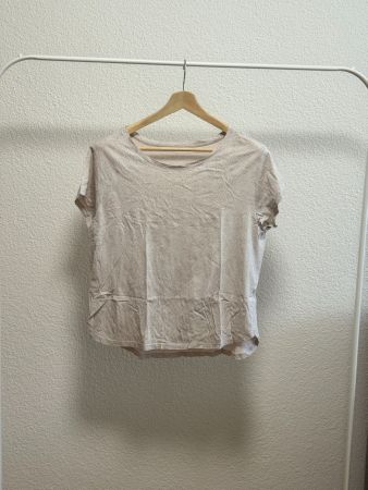 Weiss gepunktetes T-Shirt Gr. M