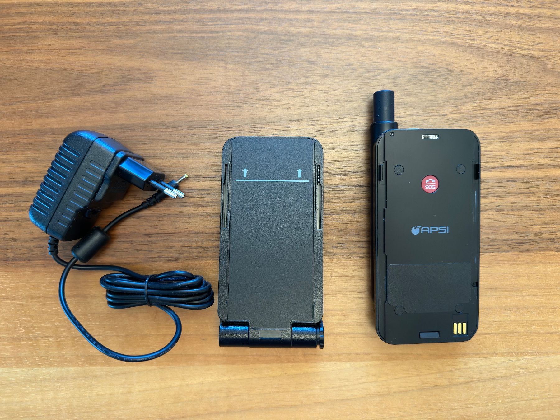 Thuraya Handys / Smartphones: Satellitentelefon Thuraya SatSleeve HotSpot – Gebraucht aus Mörschwil von vet_vzj9 4