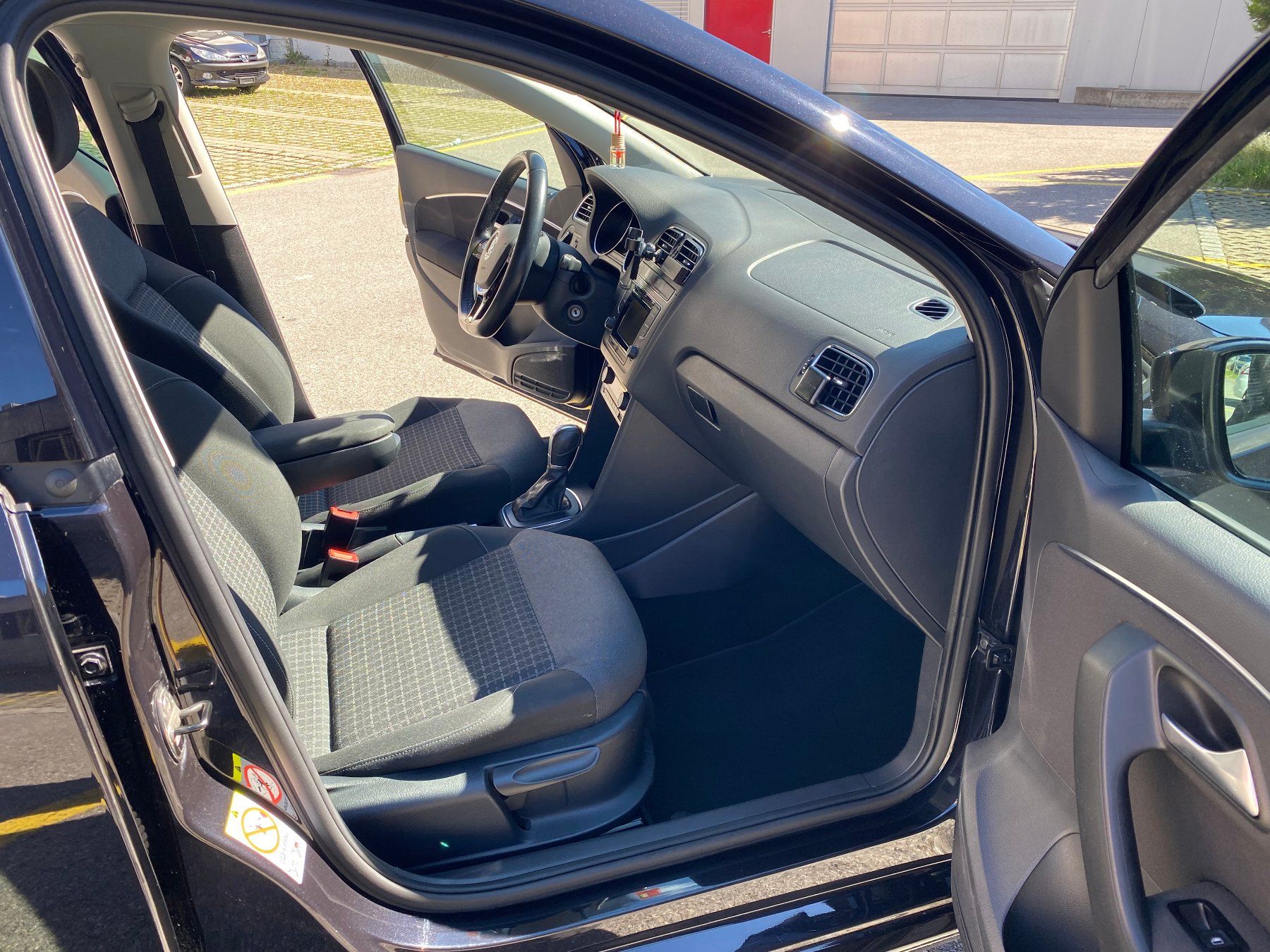 VW Automobili: VW Polo 1.2 TSI BMT - Iv. 01/2015 – Usato da Dübendorf venduto da breitling14 8