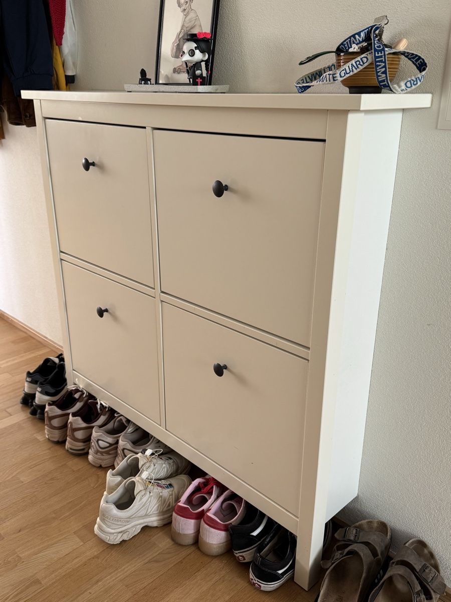 Cassettiere: Schuhschrank von IKEA - weiss, mit vier Kippfächern – Usato da Aarau venduto da faXse 1