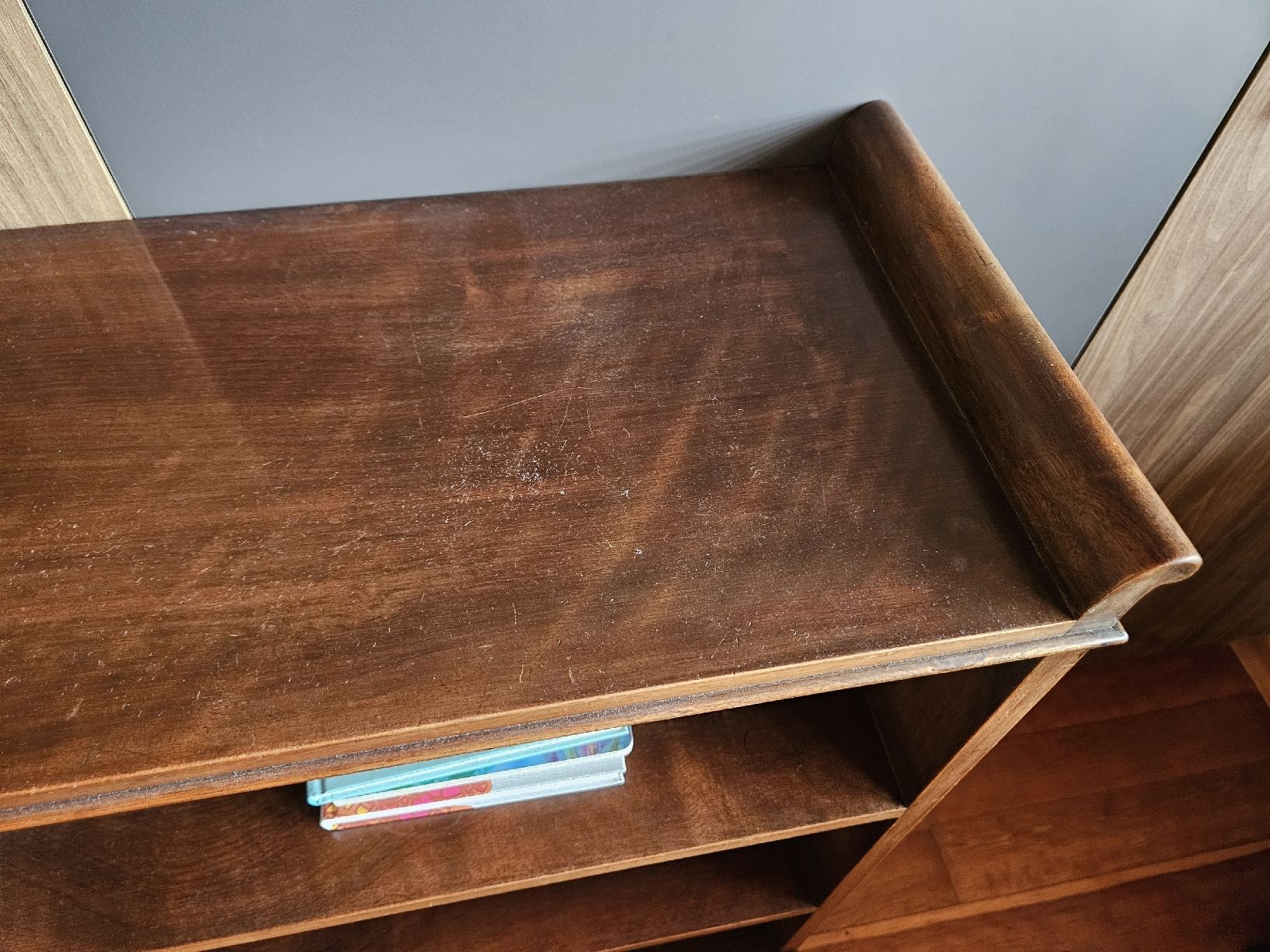 Scaffali: Bücherregal Holz – Usato da Grüningen venduto da 2impress 1