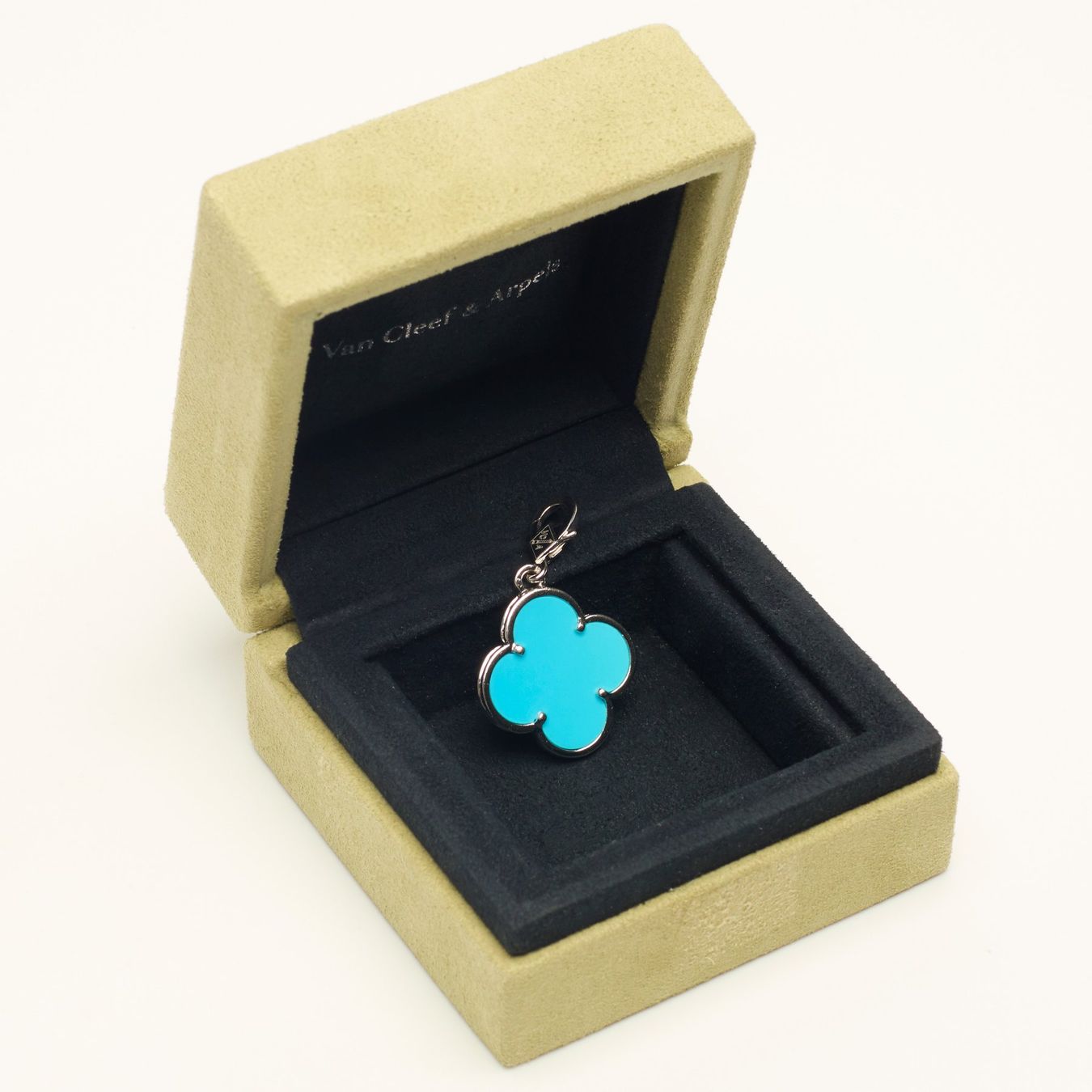 Van Cleef Catenine: RARE Authentique Pendentif VAN CLEEF ARPELS Magic turquoise – Nuovo (secondo la descrizione) da Carouge GE venduto da TLD 3