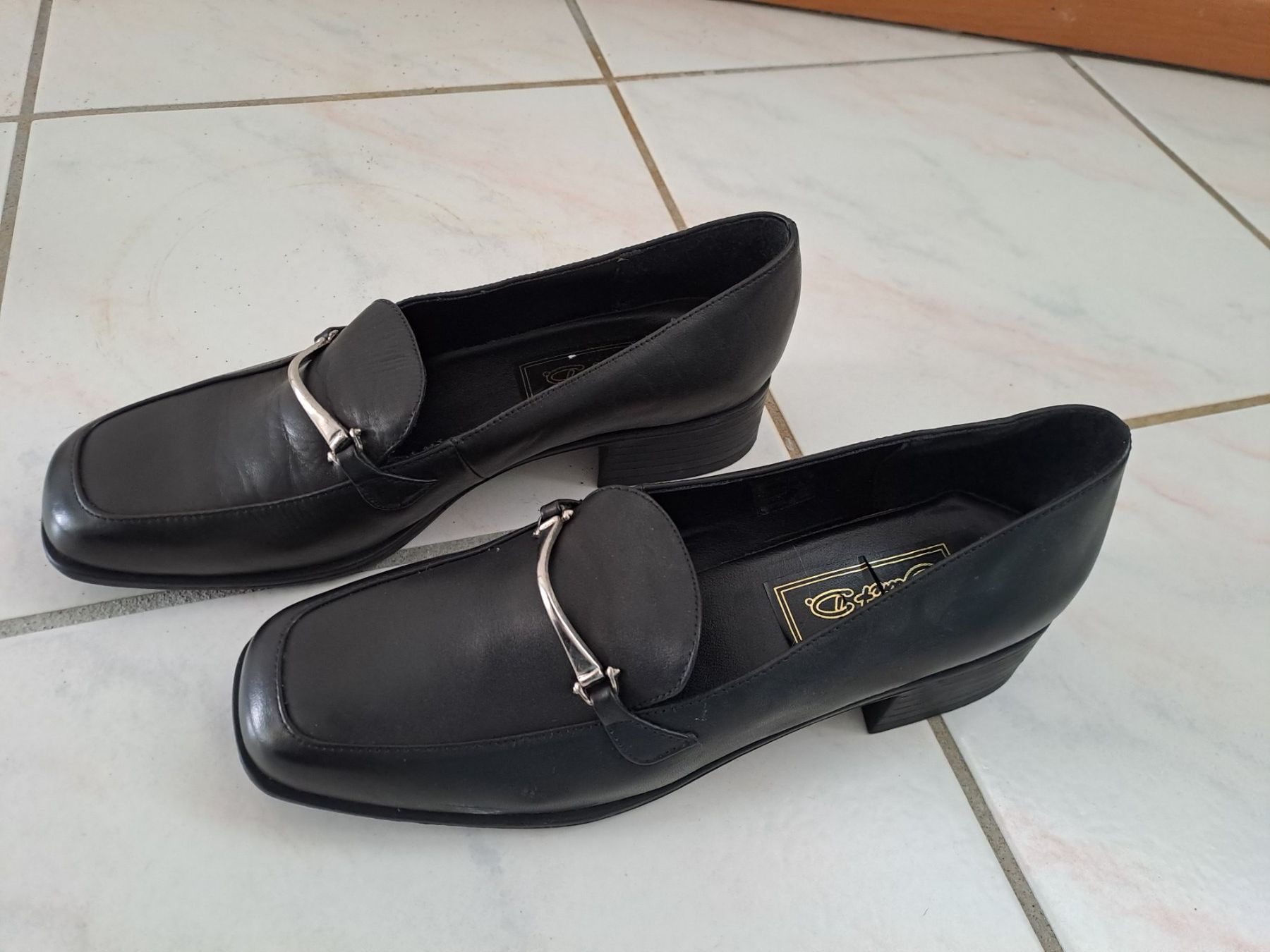 Scarpe da donna: Ballerina, echt Leder – Usato da Frauenfeld venduto da Andadaa