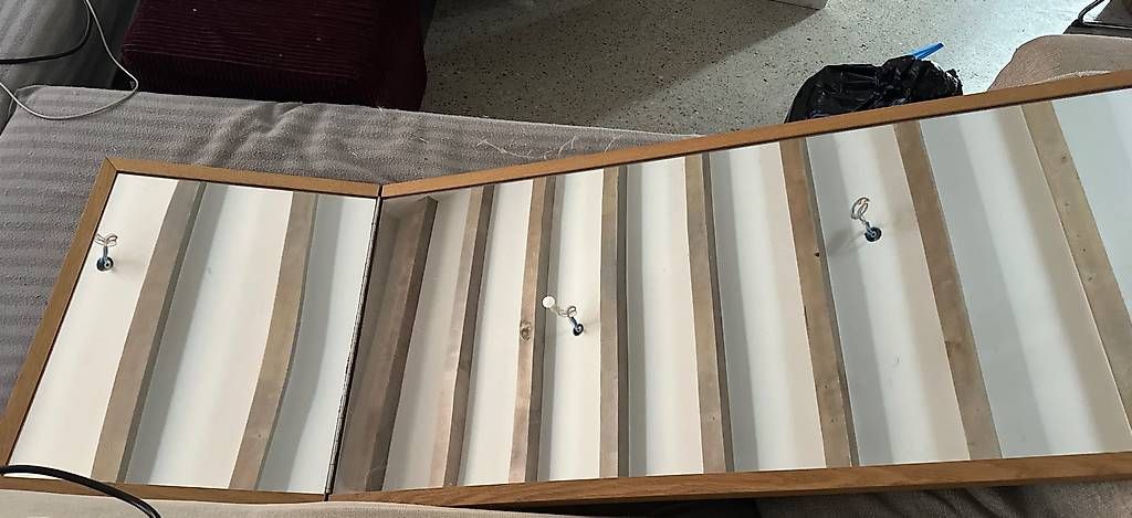 Miroirs: Miroir IKEA  – D'occasion à Plan-les-Ouates par emma1981 1
