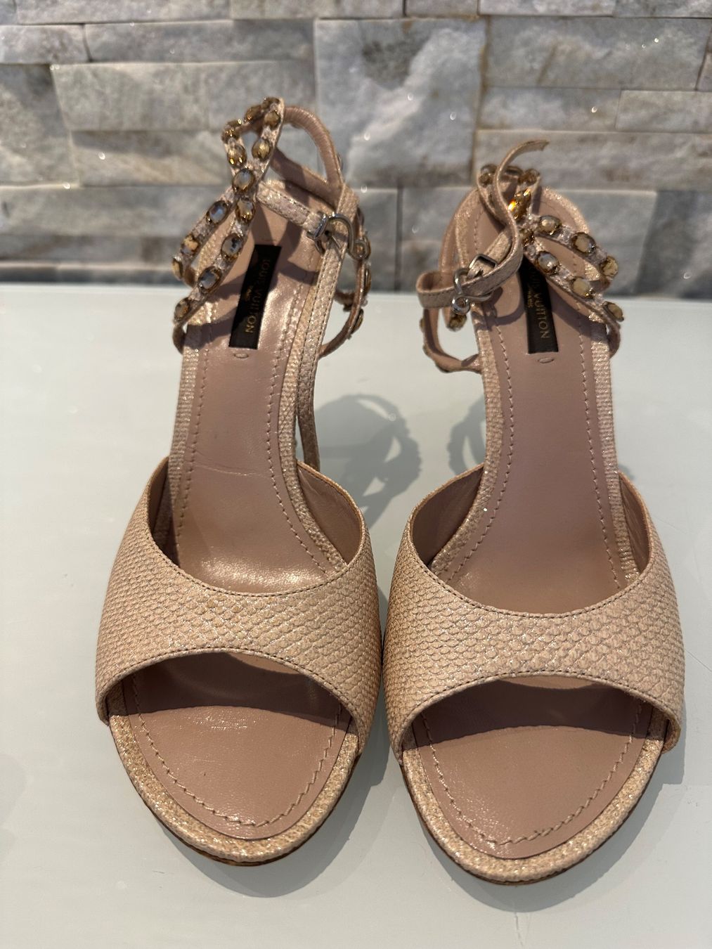 Louis Vuitton Scarpe da donna: Louis Vuitton Pumps - 1342 – Usato da Hittnau venduto da LuxAndMore 2