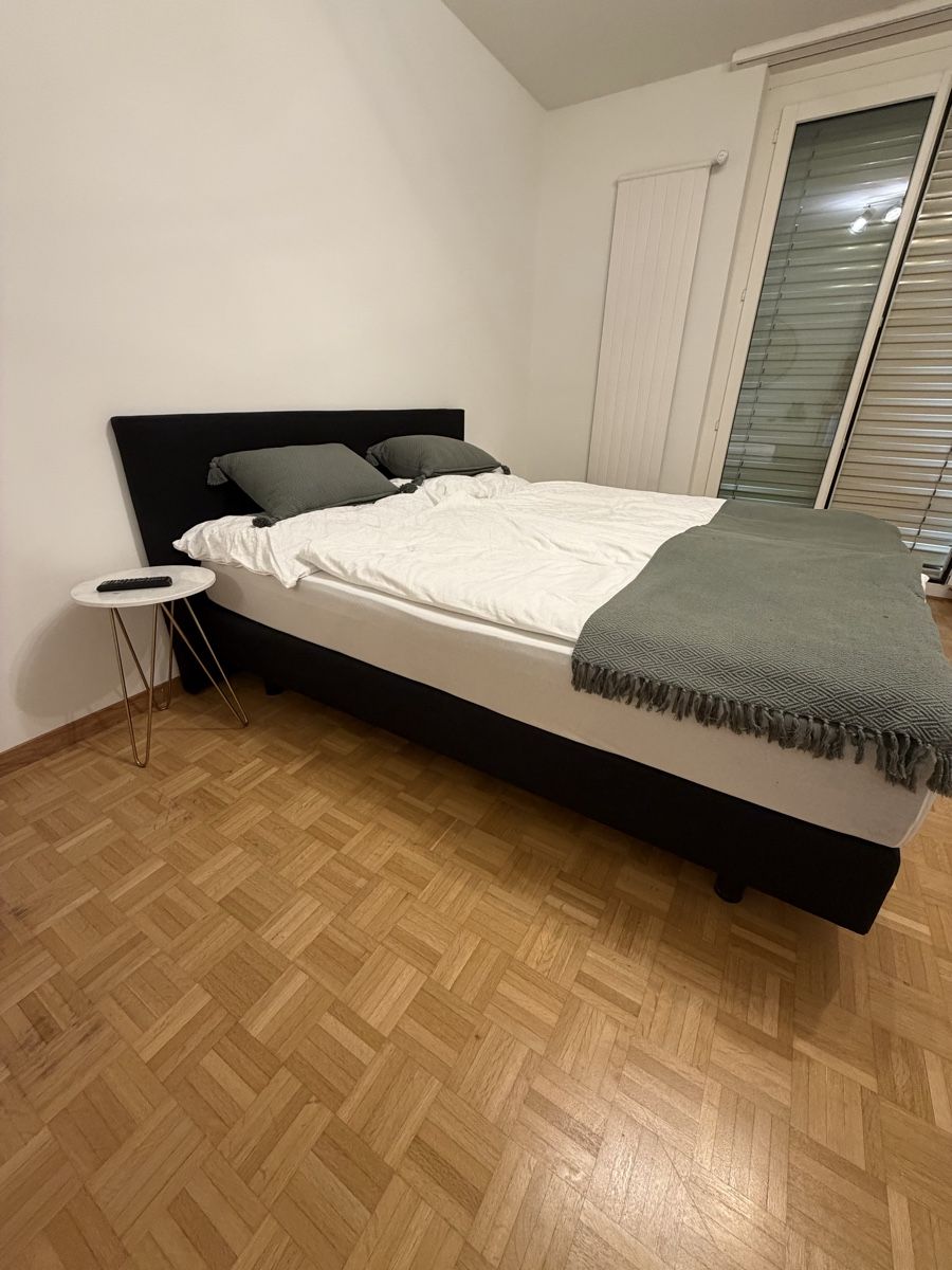 Letti: Bett schwarz Grösse 160x200cm – Usato da Baden venduto da sch_v9d5 1