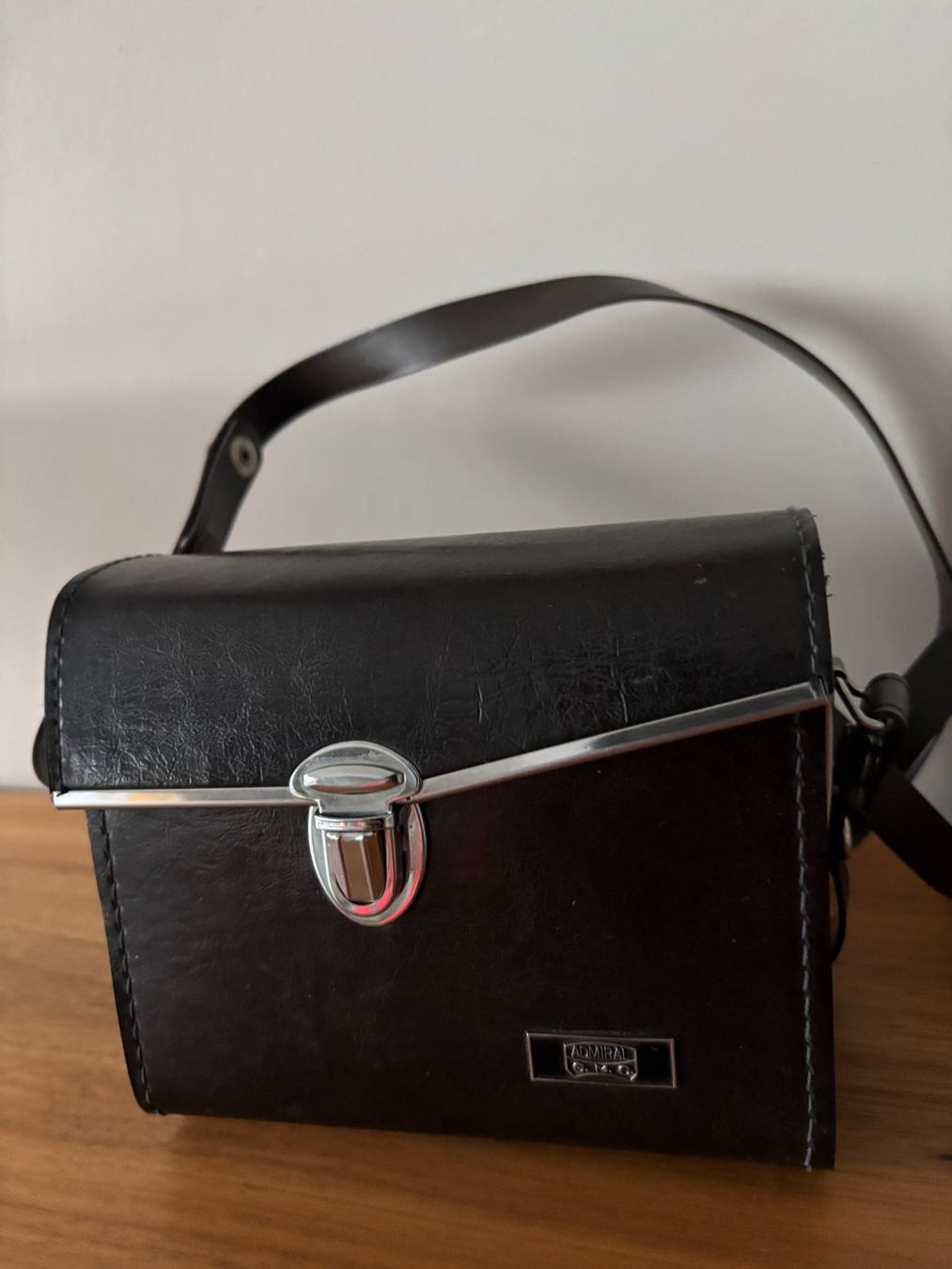 Binocoli: Feldstecher in Ledertasche ADMIRAL G.M.C. 8x30 – Usato da schmerikon venduto da nicole091