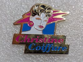Ansteckpin 296: Christine Coiffure