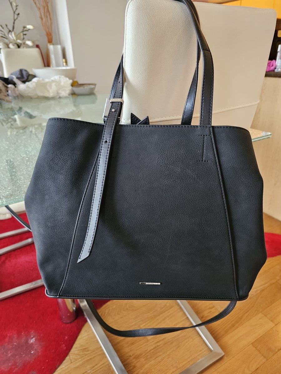 Calvin Klein Borse da donna: Calvin Klein – Nuovo (secondo la descrizione) da Luzern venduto da Reni025 4