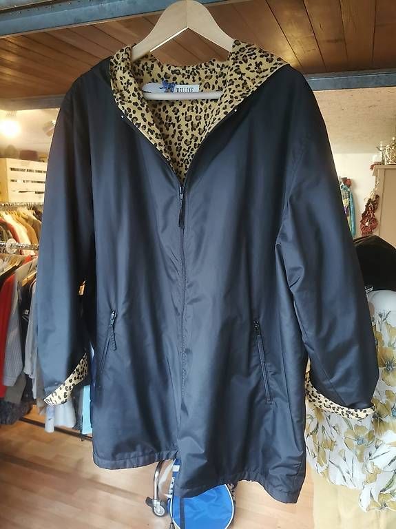 Giacche: Helline Jacke / Mantel Grösse 44/46 – Usato da Mitlödi venduto da JSN19