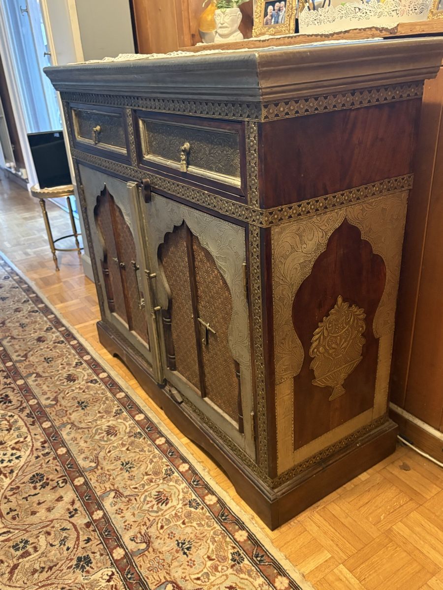 Cassettiere: Sehr schöne Kommode im orientalischen Stil – Usato da Arlesheim venduto da Eengelchen 4