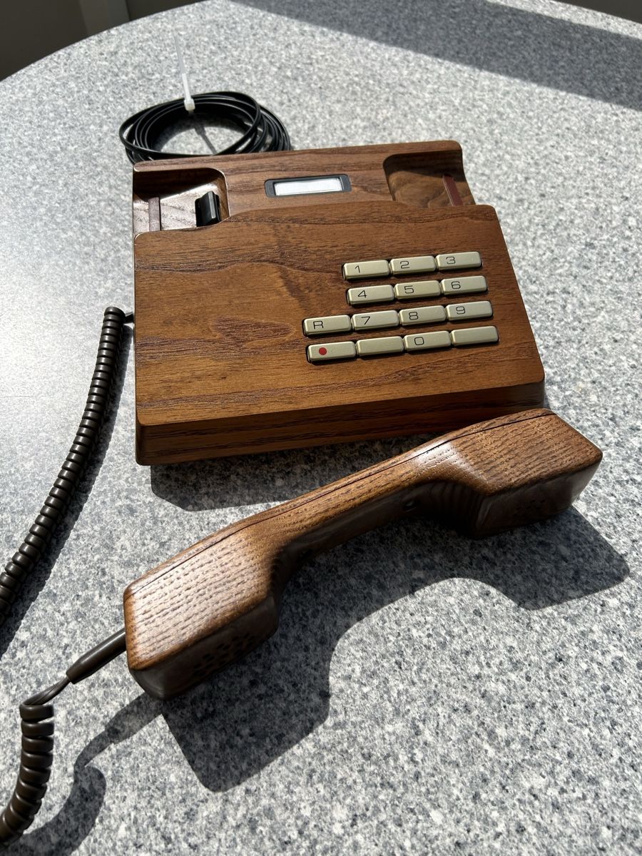 Telefone: PTT Tischtelefon TRUB Eschenholz (dunkel) – Gebraucht aus Muri AG von old-swissphones 1